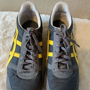 Onitsuka Tiger Men’s Mexico 66